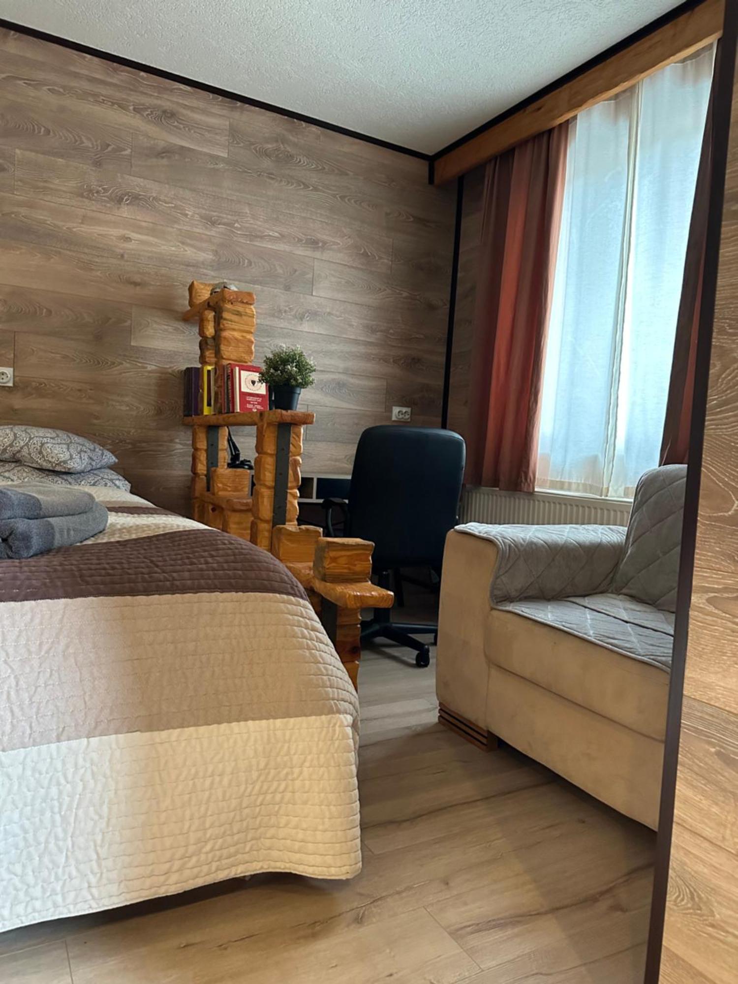 Apartments Park 2016 Surdulica Kültér fotó
