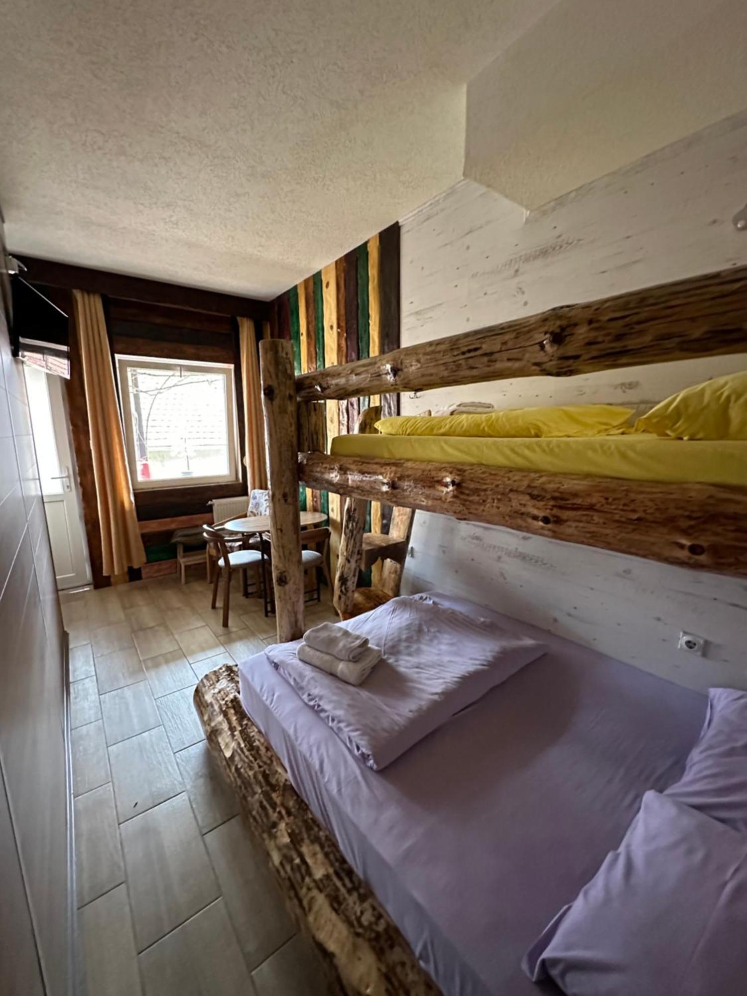 Apartments Park 2016 Surdulica Kültér fotó