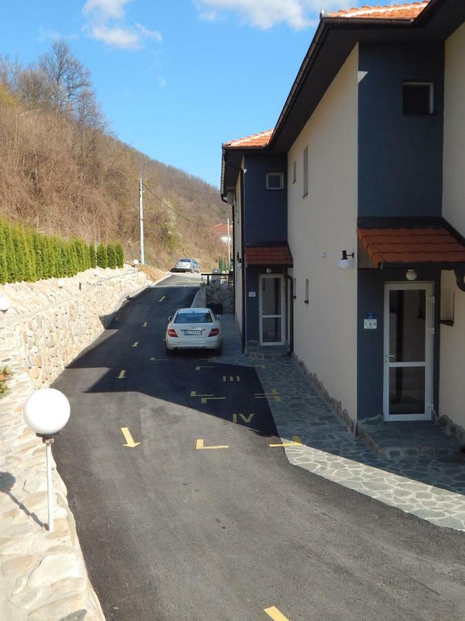 Apartments Park 2016 Surdulica Kültér fotó